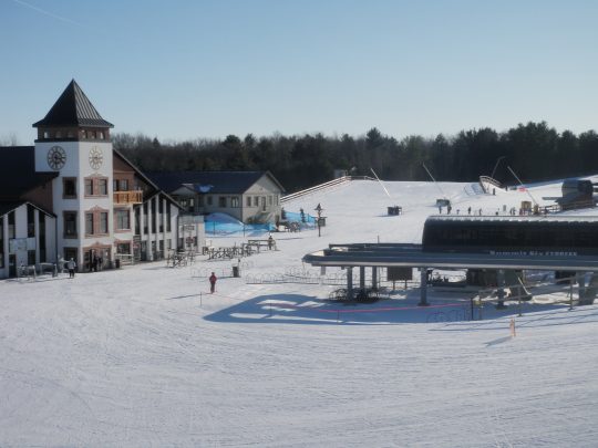 January SNOW DAYS begin January 7th with $35(+HST) Lift Tickets Monday-Friday - Mount St. Louis ...